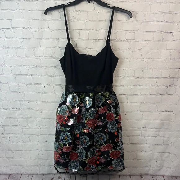 Teeze Me Black Floral Sequin Mini Dress Juniors Size 13/14 - Picture 2 of 8